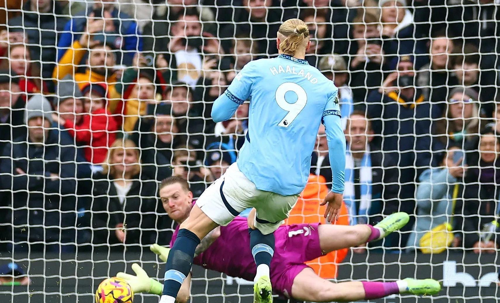 哈兰德连续十五场比赛得分超过挺进下一轮，利物浦挑战极限！